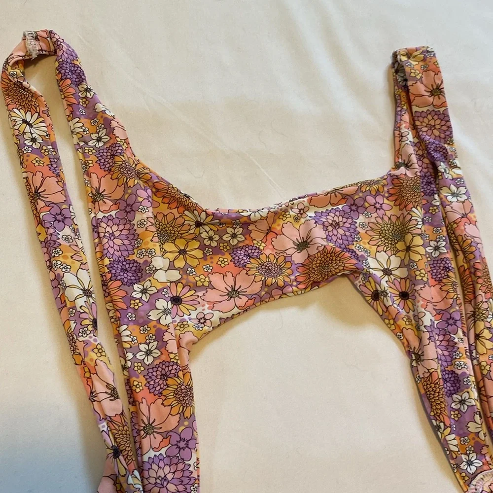 Chloe Rose NWT Sun Chaser One Piece Floral Swimsuit Bikini Size X-Small